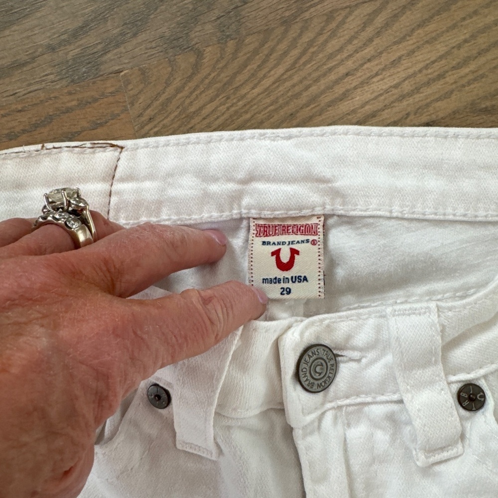 True Religion straight leg white Jeans Size 29/32 - Picture 2 of 7